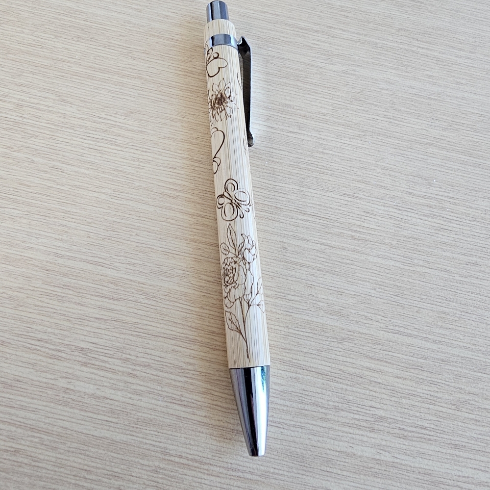 Flower & butterfly bamboo pen